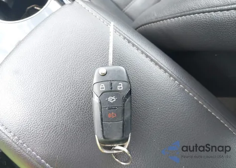 2014 Ford Fusion Hybrid Se z USA, uszkodzony, nr VIN 3FA6P0LU3ER152517